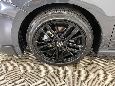 Used 2025 Toyota Camry SE image 6