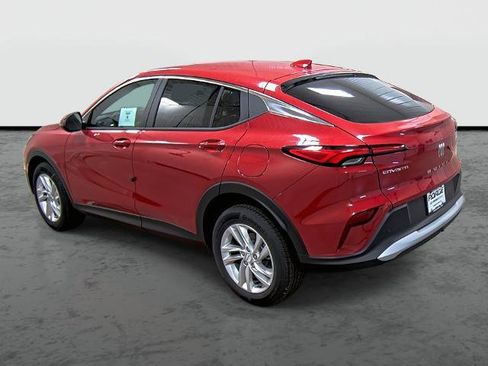 New 2026 Buick Envista Preferred w/ Convenience II Package image 2