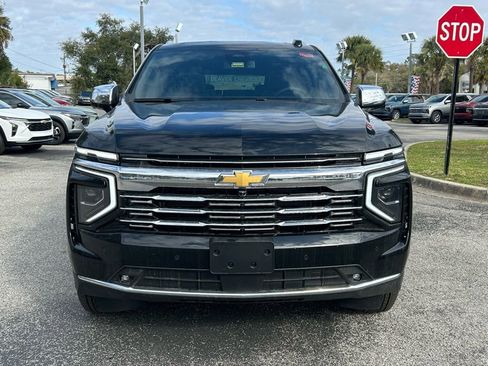 New 2026 Chevrolet Suburban Premier w/ Sun And Tow Package AWD/4WD image 3