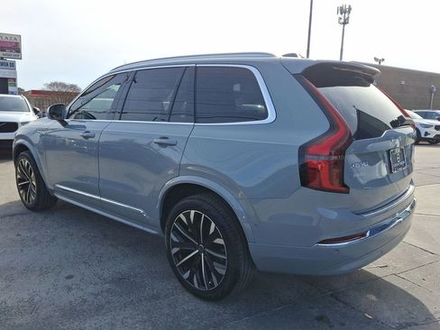 New 2026 Volvo XC90 B6 Plus w/ Protection Package Premier image 11