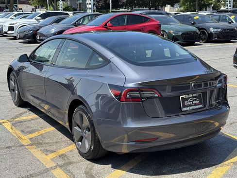 Used 2023 Tesla Model 3 Standard Range RWD image 6