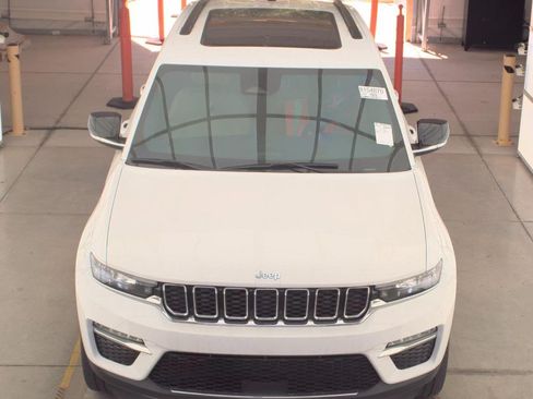 Used 2023 Jeep Grand Cherokee 4WD 4xe image 3
