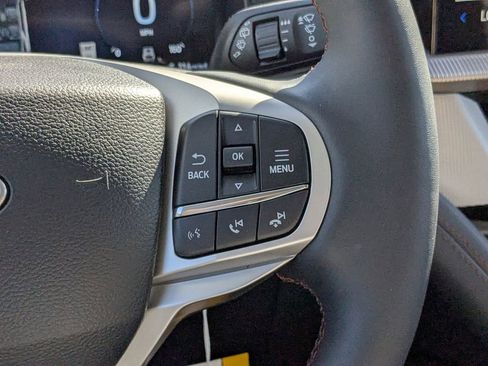 New 2026 Ford Explorer Active image 24