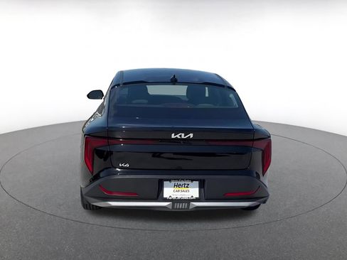 Used 2025 Kia K4 LXS image 12