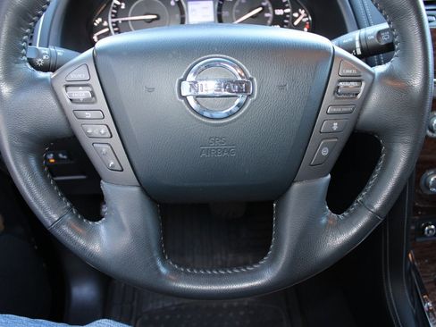 Used 2017 Nissan Armada Platinum image 11