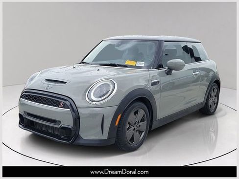 Used 2022 MINI Cooper S FWD image 1