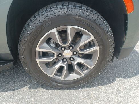 Used 2023 Chevrolet Tahoe LS w/ Driver Alert Package image 7