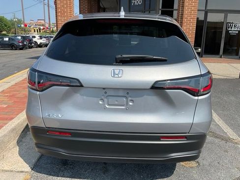 Certified 2026 Honda HR-V LX image 4