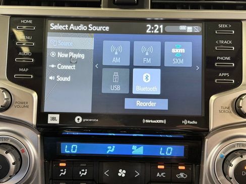 Used 2020 Toyota 4Runner Limited AWD/4WD image 60