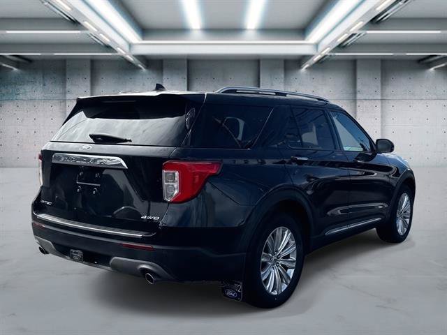 Certified 2022 Ford Explorer Limited w/ Limited Technology Package AWD/4WD image 4
