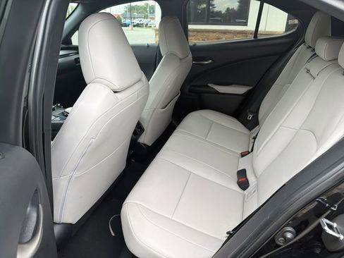 Used 2021 Lexus UX 250h w/ Premium Package AWD/4WD image 5