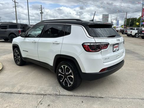 Used 2022 Jeep Compass Limited AWD/4WD image 5