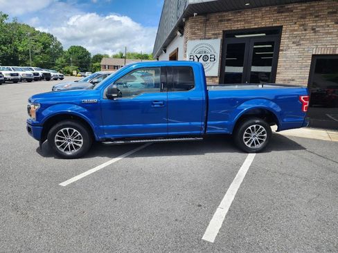 Used 2018 Ford F150 XLT w/ Equipment Group 301A Mid RWD image 2