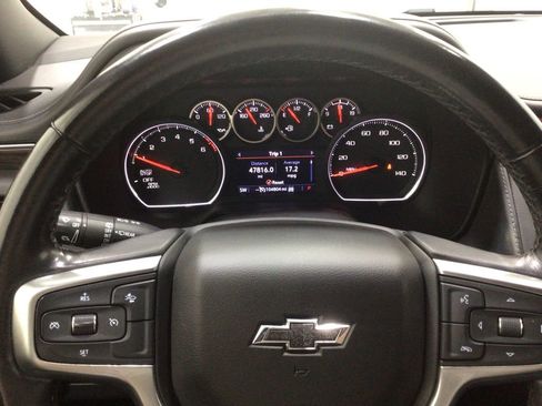 Used 2021 Chevrolet Tahoe Z71 image 15