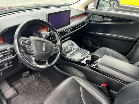 Used 2023 Lincoln Nautilus Reserve w/ Monochromatic Package AWD/4WD image 9