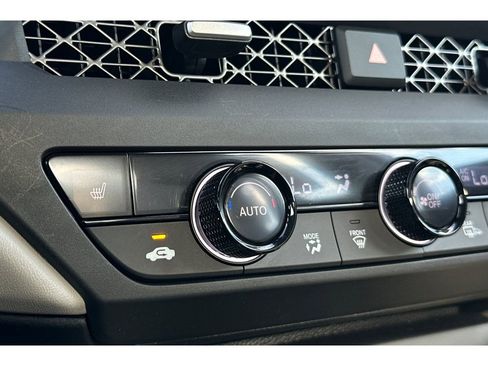 Certified 2023 Honda Accord EX image 28