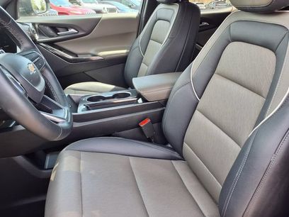 Used 2025 Chevrolet Equinox LT w/ Convenience Package II