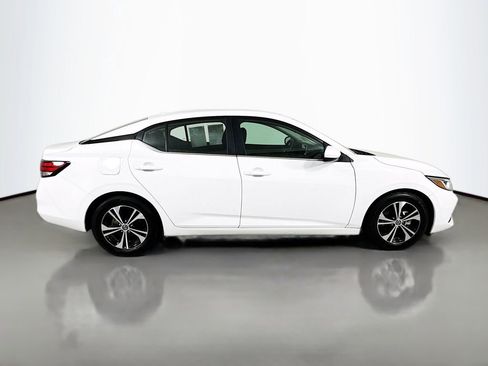 Used 2023 Nissan Sentra SV image 9
