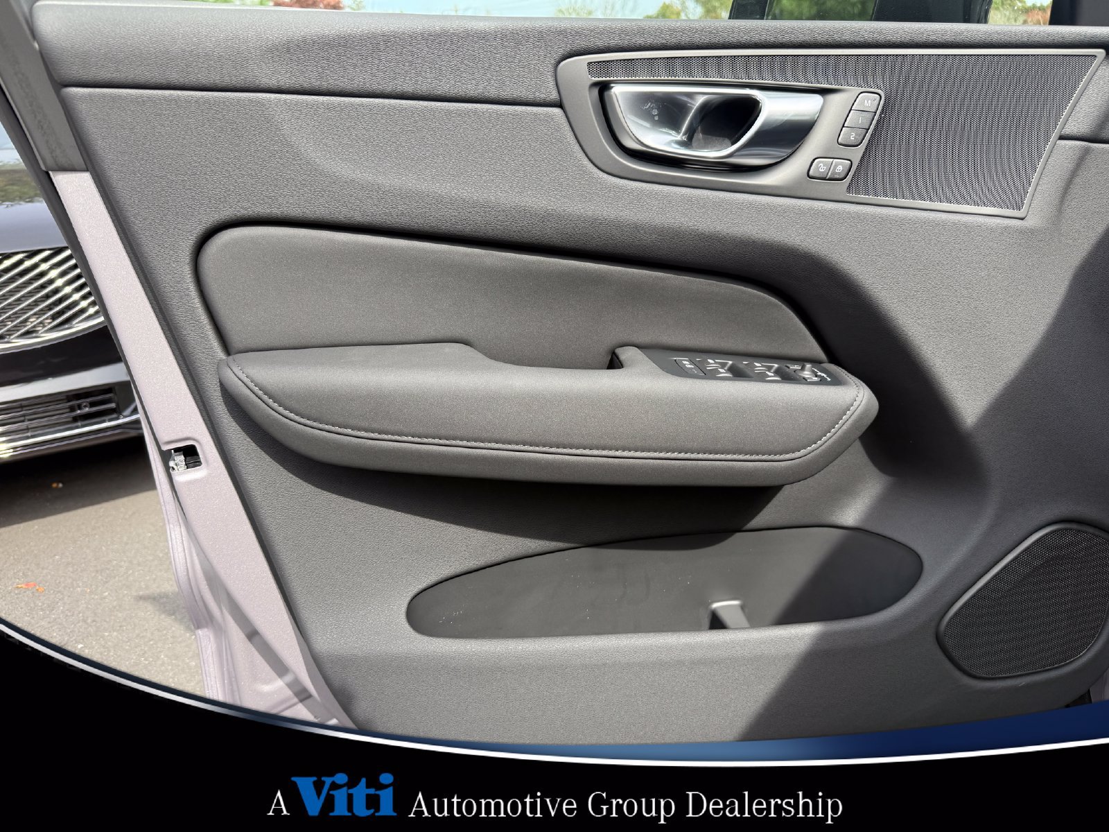 Used 2026 Volvo XC60 B5 Plus w/ Protection Package Premier AWD/4WD image 11