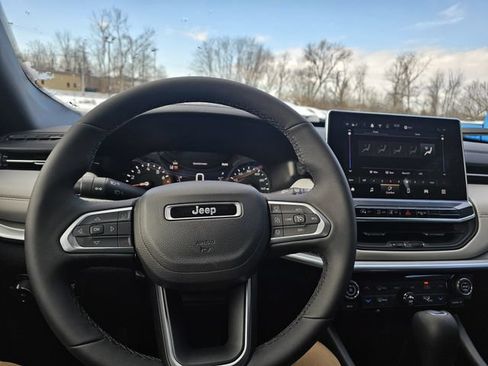 New 2026 Jeep Compass Limited AWD/4WD image 15