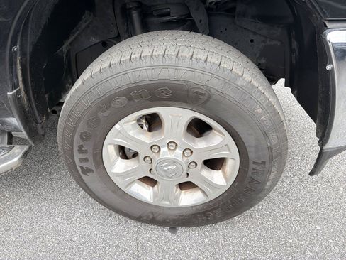 Used 2025 RAM 2500 Big Horn AWD/4WD image 9
