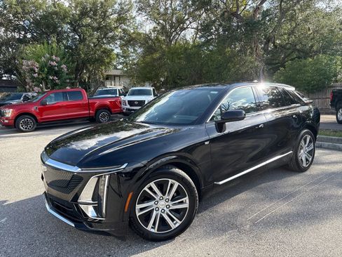 Used 2024 Cadillac Lyriq Tech w/ Driver Assist Package RWD image 2