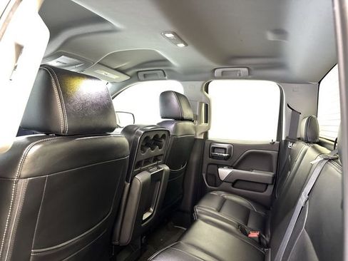 Used 2018 Chevrolet Silverado 1500 LT w/ All Star Edition image 13