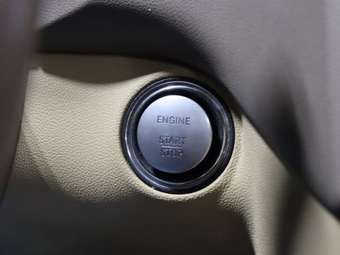 Used 2009 Mercedes-Benz ML 550 4MATIC image 62