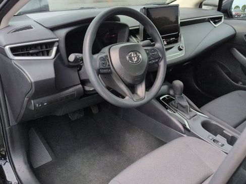 Used 2026 Toyota Corolla LE FWD image 9