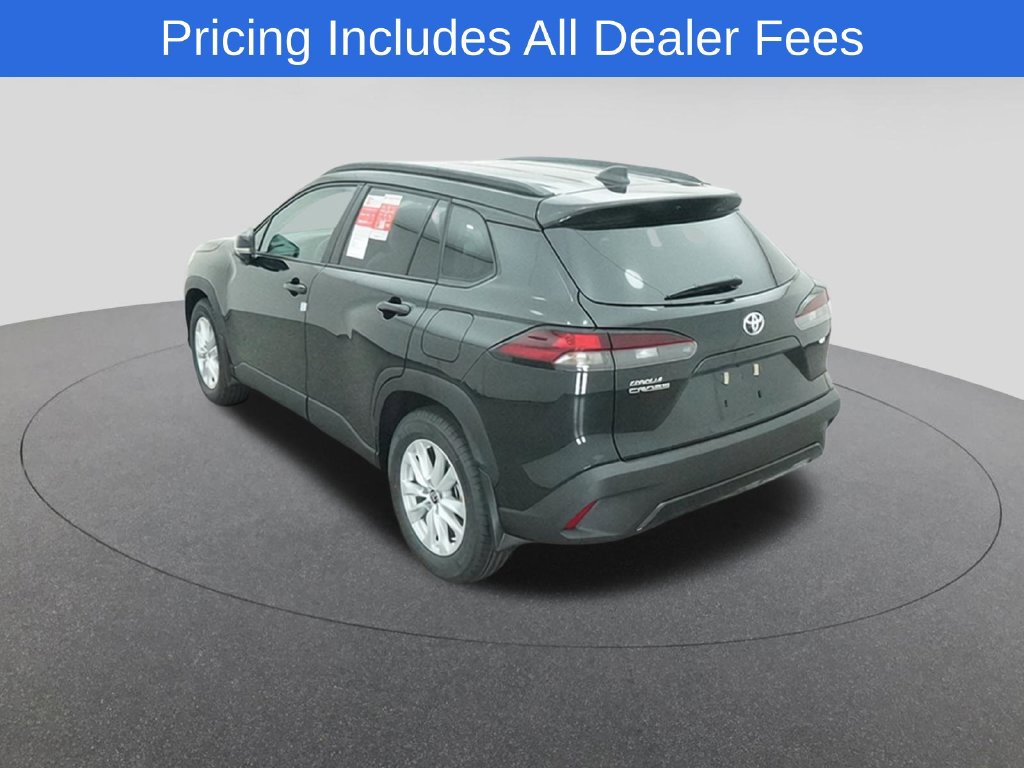 New 2026 Toyota Corolla Cross LE w/ Moonroof Package FWD image 5