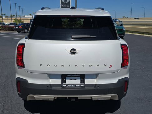 Used 2025 MINI Cooper Countryman S w/ Comfort Package Max image 5