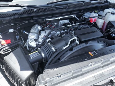 Used 2025 Chevrolet Silverado 2500 LTZ w/ LTZ Premium Package AWD/4WD image 12