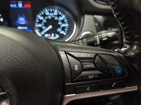 Used 2021 Nissan Rogue Sport SL w/ Premium Package AWD/4WD image 19