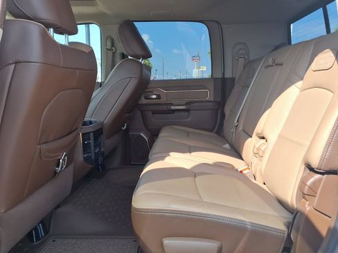 Used 2022 RAM 2500 Limited AWD/4WD image 24