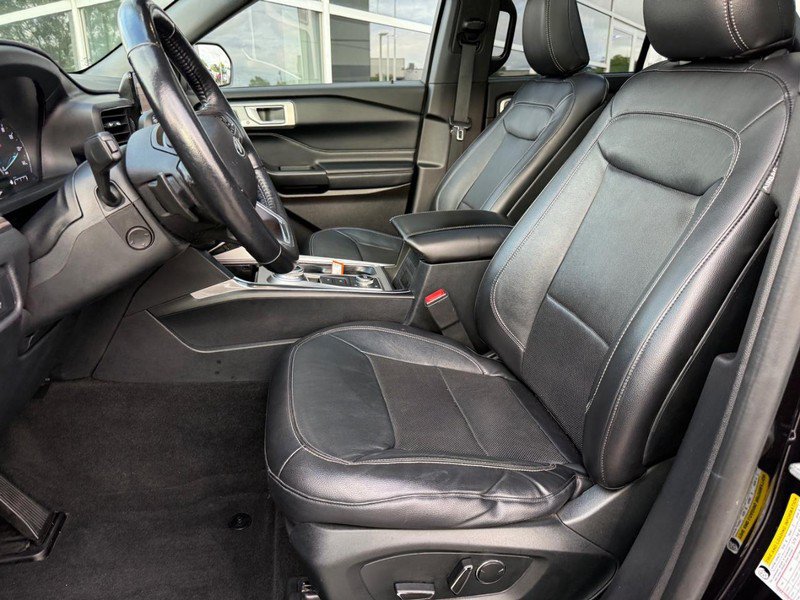 Used 2020 Ford Explorer Limited AWD/4WD image 17