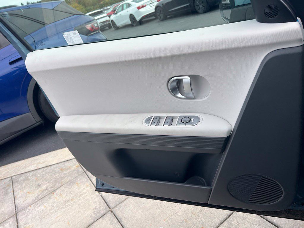 Certified 2024 Hyundai Ioniq 5 SEL RWD image 19