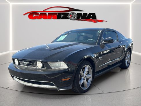 Used 2012 Ford Mustang GT Premium w/ HID Headlamps & Security Pkg RWD image 4