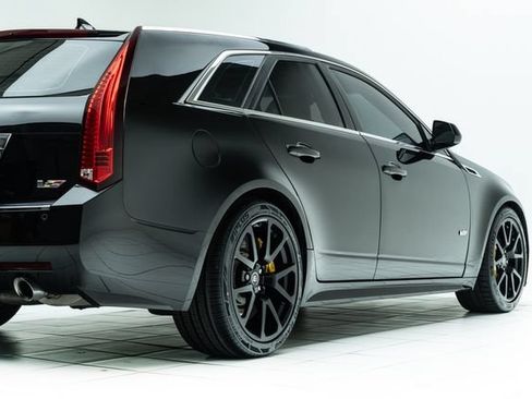 Used 2014 Cadillac CTS V RWD image 13