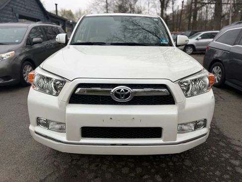 Used 2013 Toyota 4Runner SR5 w/ Convenience Pkg AWD/4WD image 2