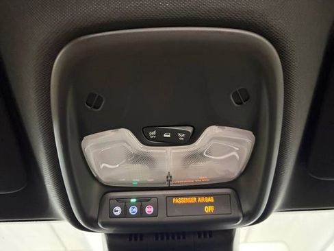 Certified 2024 GMC Canyon Elevation w/ Elevation Premium Package image 11