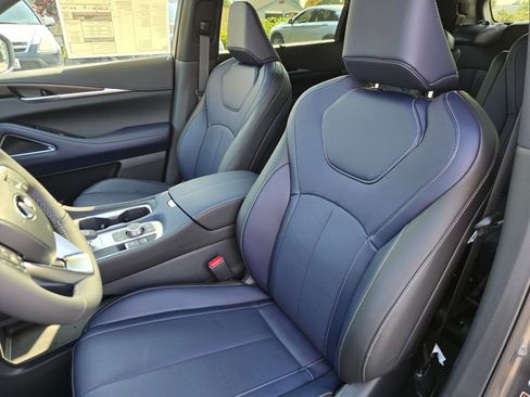 New 2026 INFINITI QX60 Sport w/ Dark Cargo Package image 22