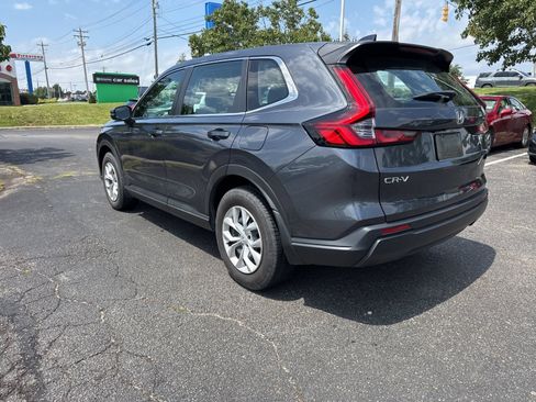 Used 2024 Honda CR-V LX image 25