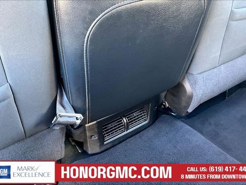 Used 2021 RAM 1500 Classic SLT AWD/4WD image 11