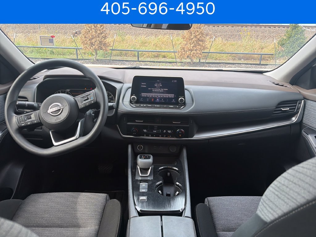 Used 2023 Nissan Rogue SV FWD image 19