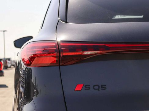 New 2026 Audi SQ5 Premium Plus AWD/4WD image 12