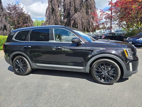Used 2020 Kia Telluride SX w/ SX Prestige Package AWD/4WD image 3