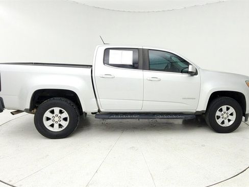 Used 2017 Chevrolet Colorado W/T w/ WT Convenience Package image 9