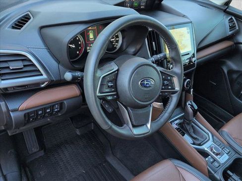 Used 2023 Subaru Forester Touring w/ Popular Package #2 image 9