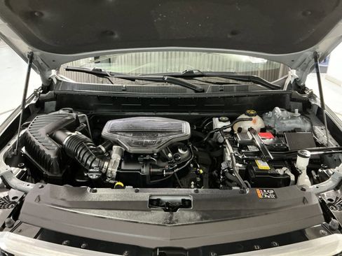 Used 2023 Cadillac XT6 Premium Luxury image 30