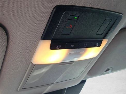 Used 2024 Nissan Pathfinder SV FWD image 13